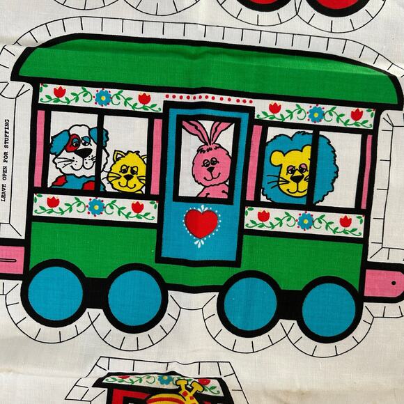 Springs Mills 5671 Cut & Sew Train Panel Uncut Vintage Fabric Toy Set - Picture 2 of 12